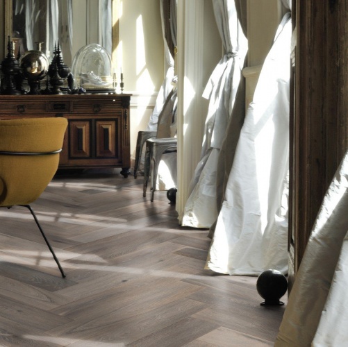 Паркет Ёлка Solidfloor New classic Кэнтрбери Дуб Натур с брашью (Текстурированная) 610х122 мм 1194938 - Вид №7