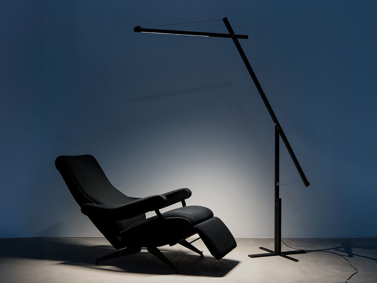 Алюминиевый светодиодный торшер с гибким кронштейном Andcosta Grue ARCH-00014763