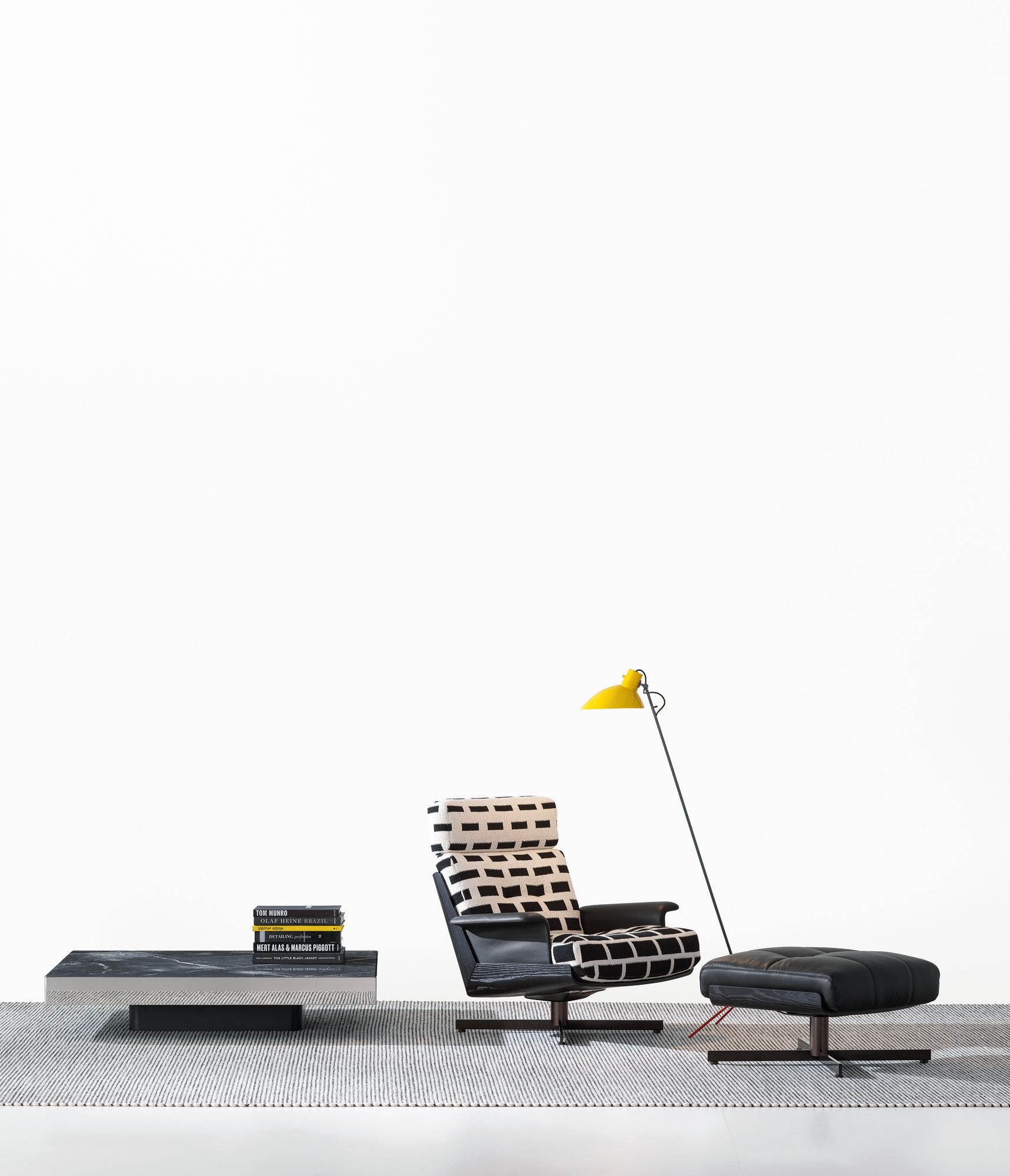 Тканевое кресло с деревянным корпусом и основанием с 4 спицами Minotti Daiki ARCH-00053023 - Вид №2