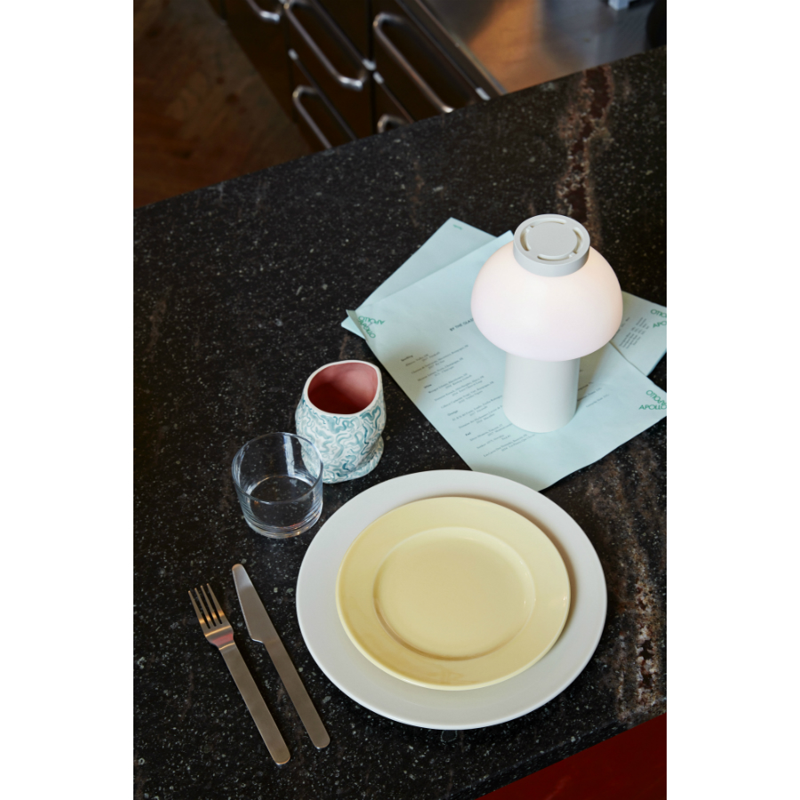 Лампа настольная PC Portable, белая Hay 4104313009000 - Вид №5