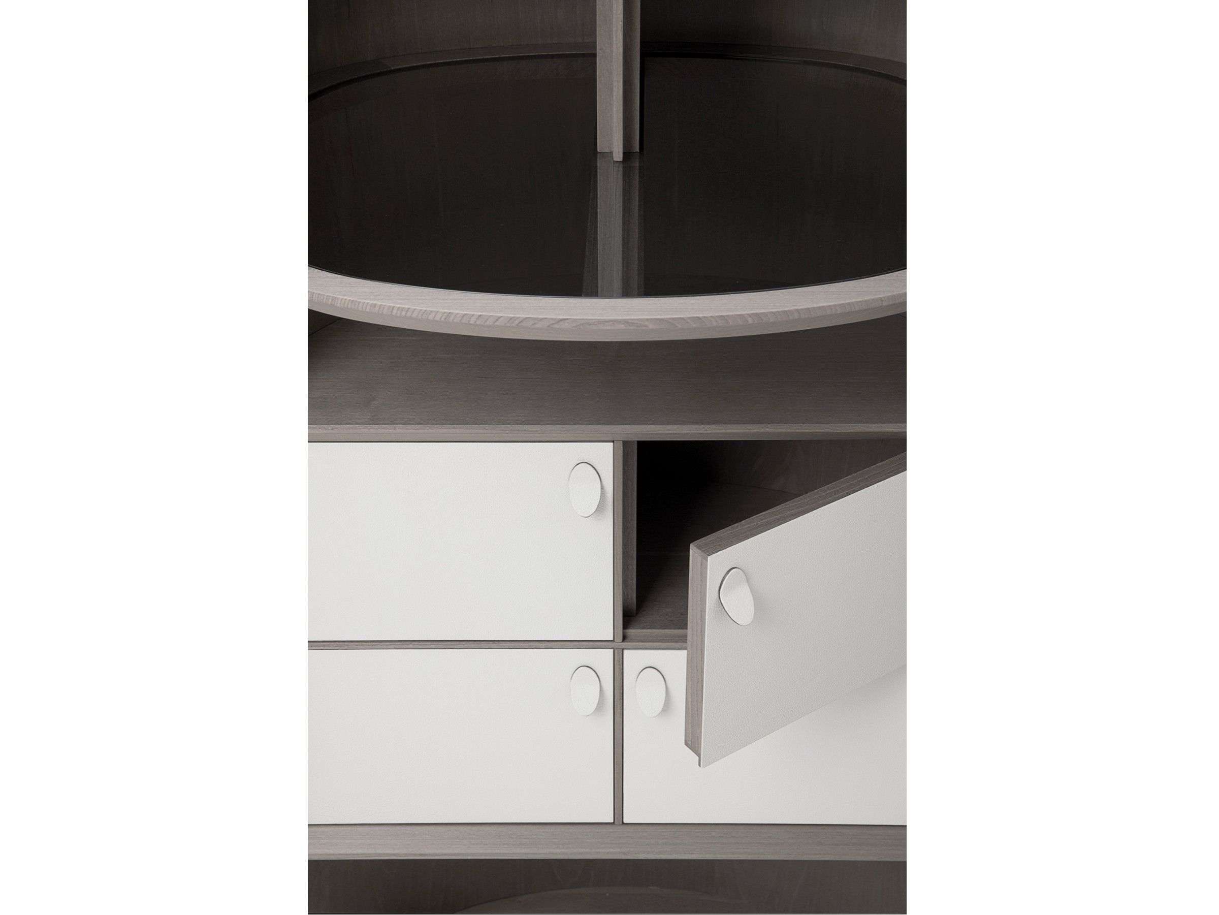 Деревянный шкаф для хранения со встроенным освещением Giorgetti HOUDINI ARCH-00047412 - Вид №5