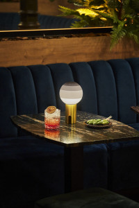 085727 Настольный светильник Portable синий-латунь Marset Dipping Light