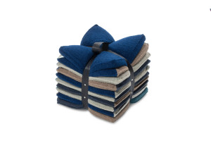 Квадратный пуф из ткани