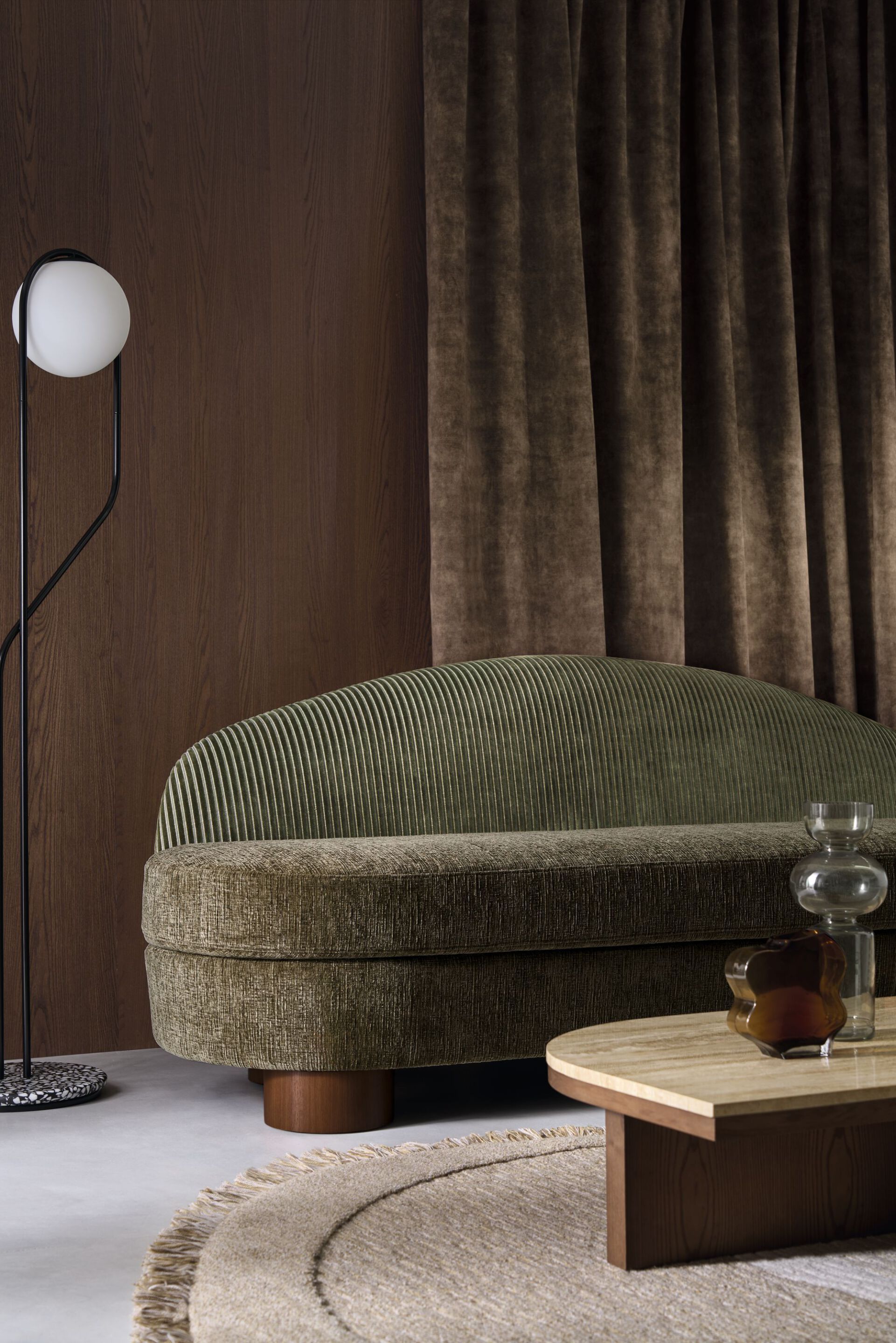 Бархатная однотонная ткань для штор Casamance Ocema ARCH-00006568