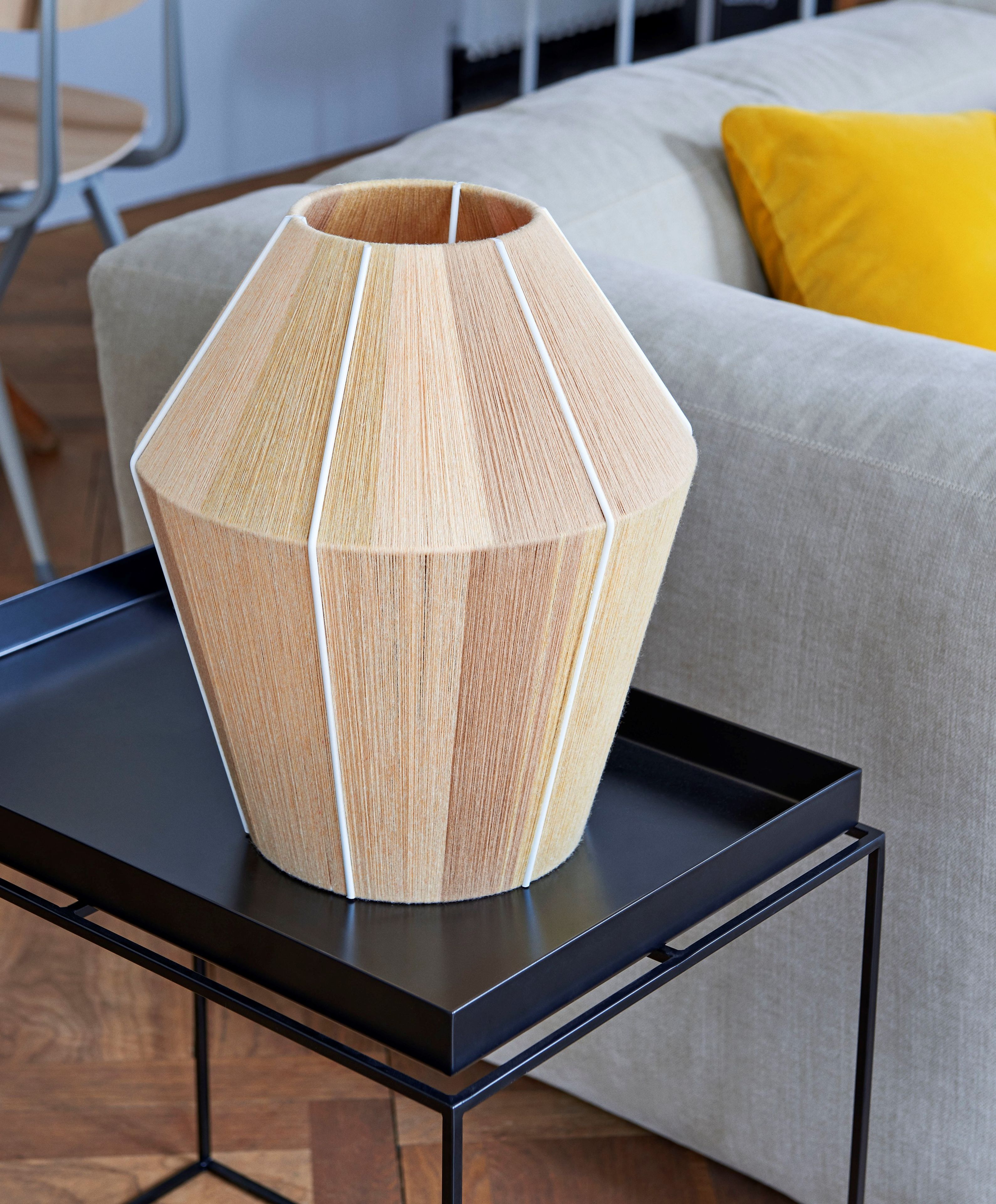 Стальной прямоугольный журнальный столик с подносом Hay Tray Table ARCH-00130088 - Вид №5