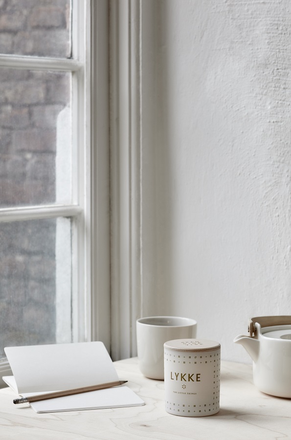 Свеча ароматическая LYKKE с крышкой, 190 г S K A N D I N A V I S K SK1119 - Вид №1