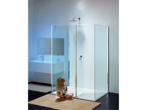 Стеклянная прямоугольная душевая кабина