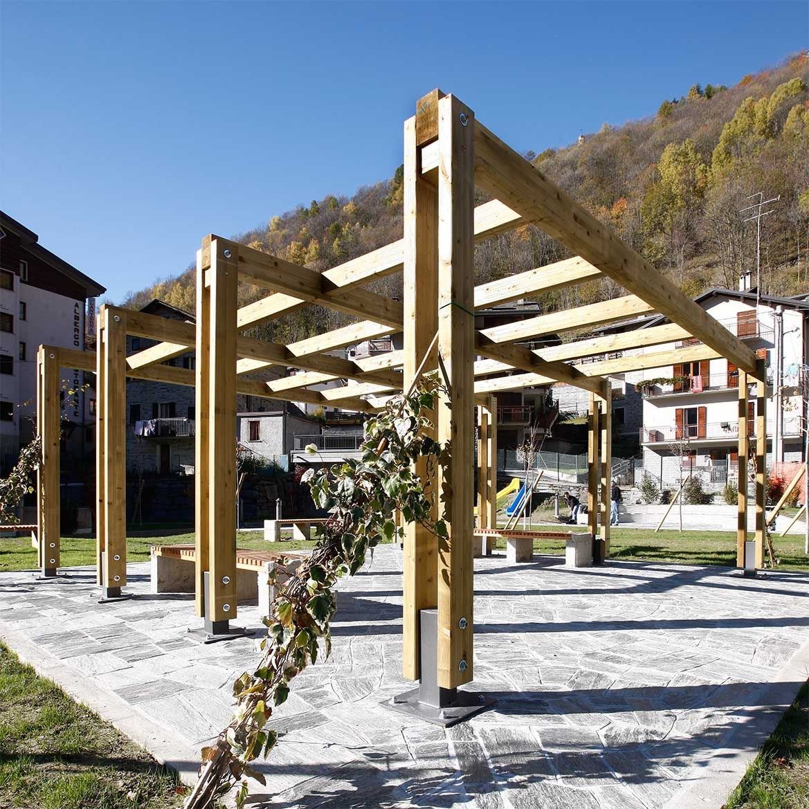 Деревянный навес / пергола INDUSTRIA LEGNAMI TIRANO ILT MONTANA Wood ARCH-00031633 - Вид №1