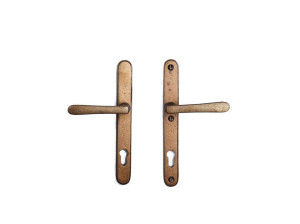 Бронзовая ручка на пластине с насадкой