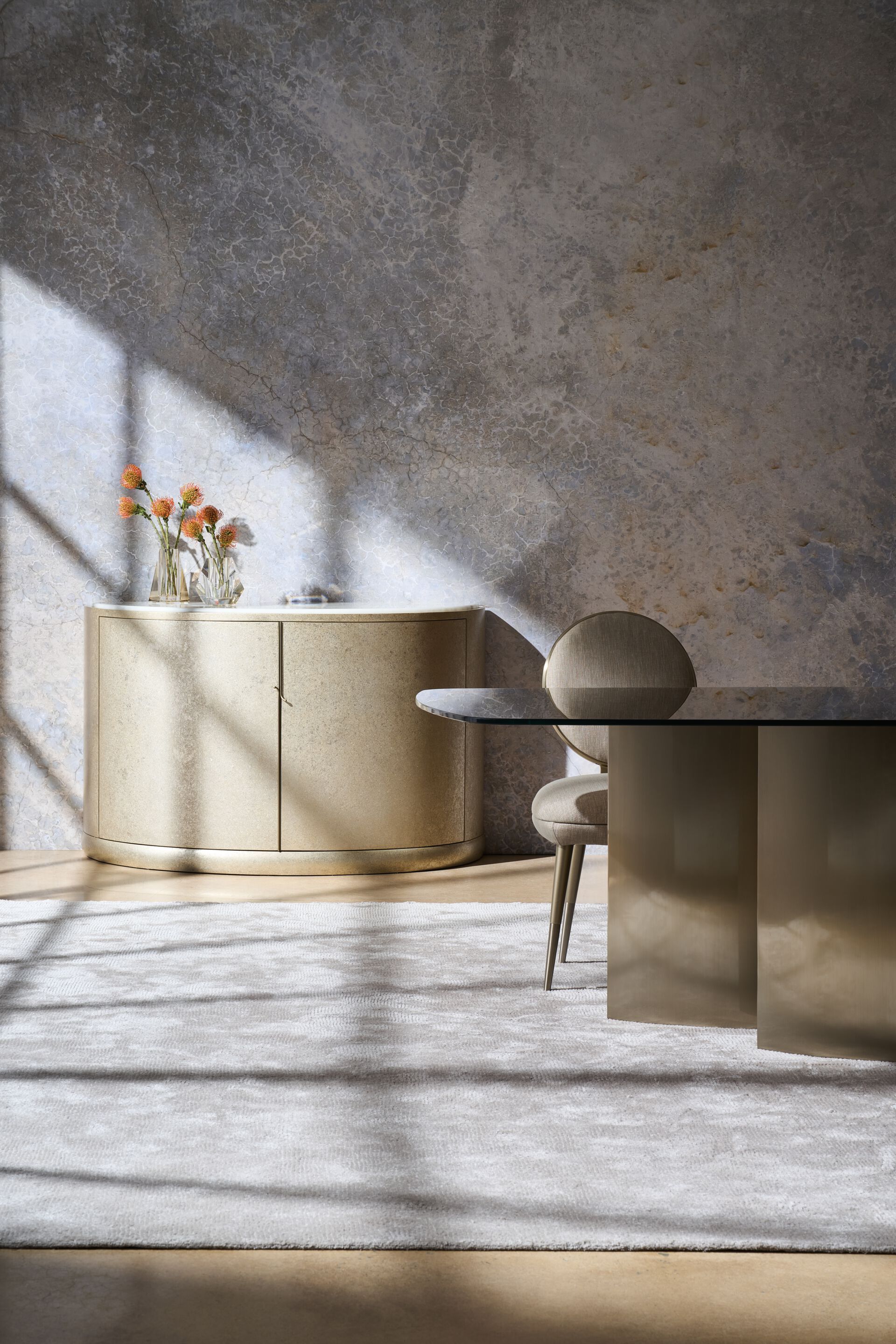 Шкаф с каменным верхом и распашными дверями Caracole MERIDIAN ARCH-00070149 - Вид №2