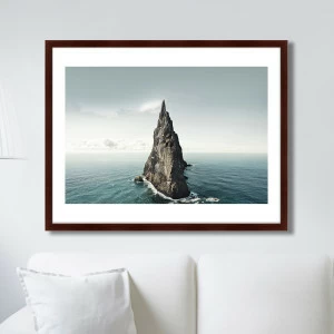 Картина: Sharp rocks off the coast of Australia КАРТИНЫ В КВАРТИРУ  264815 Разноцветный