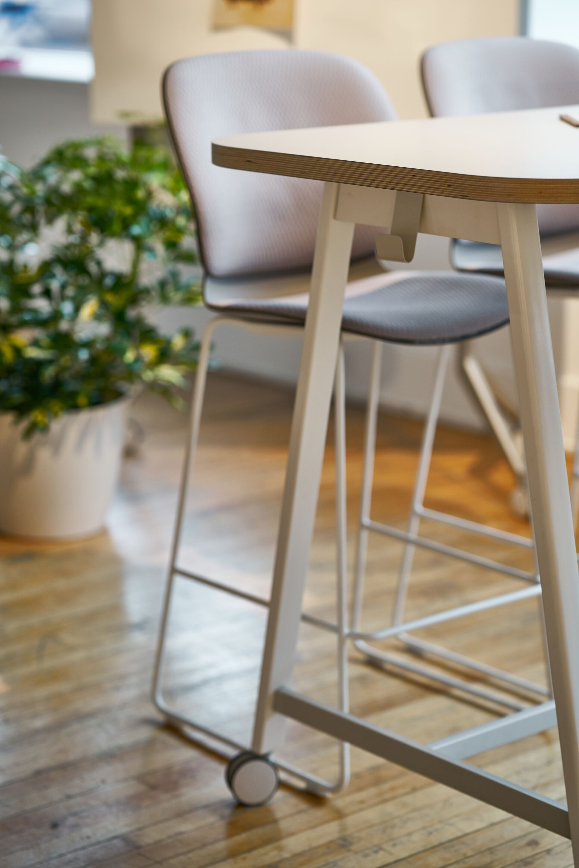 Рециркулированный материал сани офисный стул со спинкой Haworth Maari ARCH-00067085 - Вид №3