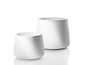 Низкий садовый горшок из полиэтилена