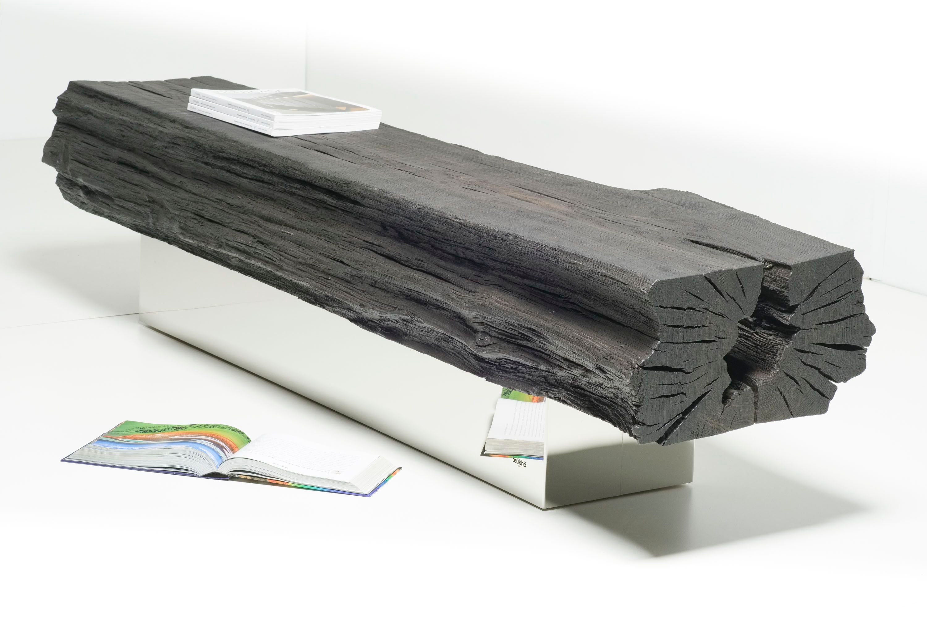 Скамья из ископаемого дуба Teúkhō KORMOS ARCH-00121998 - Вид №2