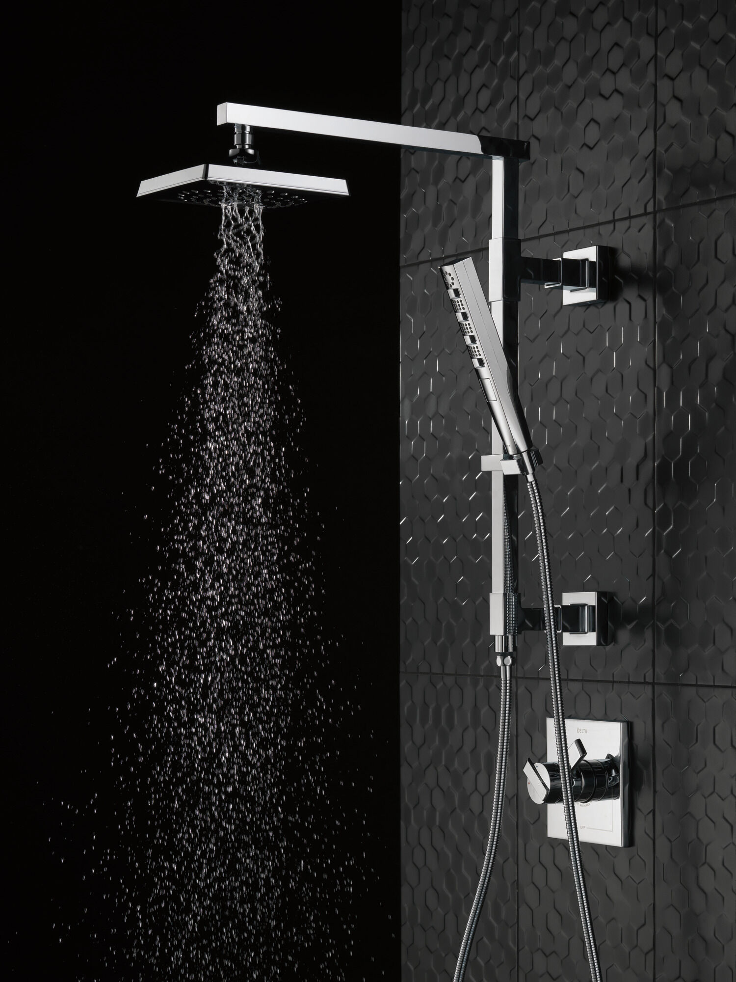 59140-PK H2Okinetic® Ручной душ с 4 режимами Delta Faucet Universal Showering Хром  - Вид №8