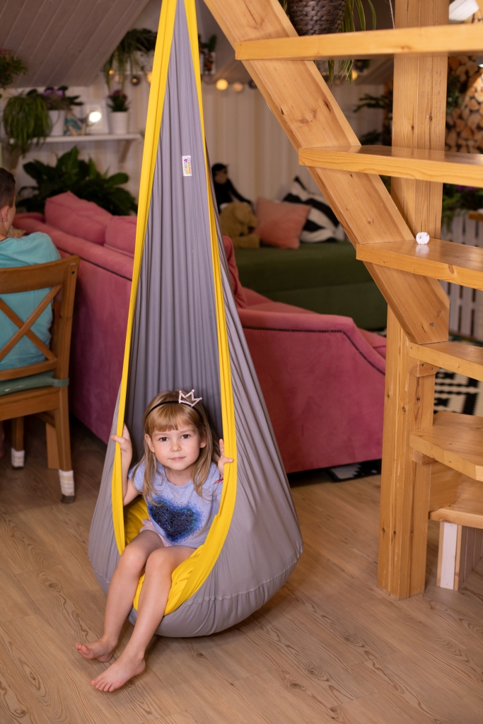 Подвесное кресло-кокон серо-желтое ПОКАЧАЙКА  326714 Серый Santreyd  - Вид №2