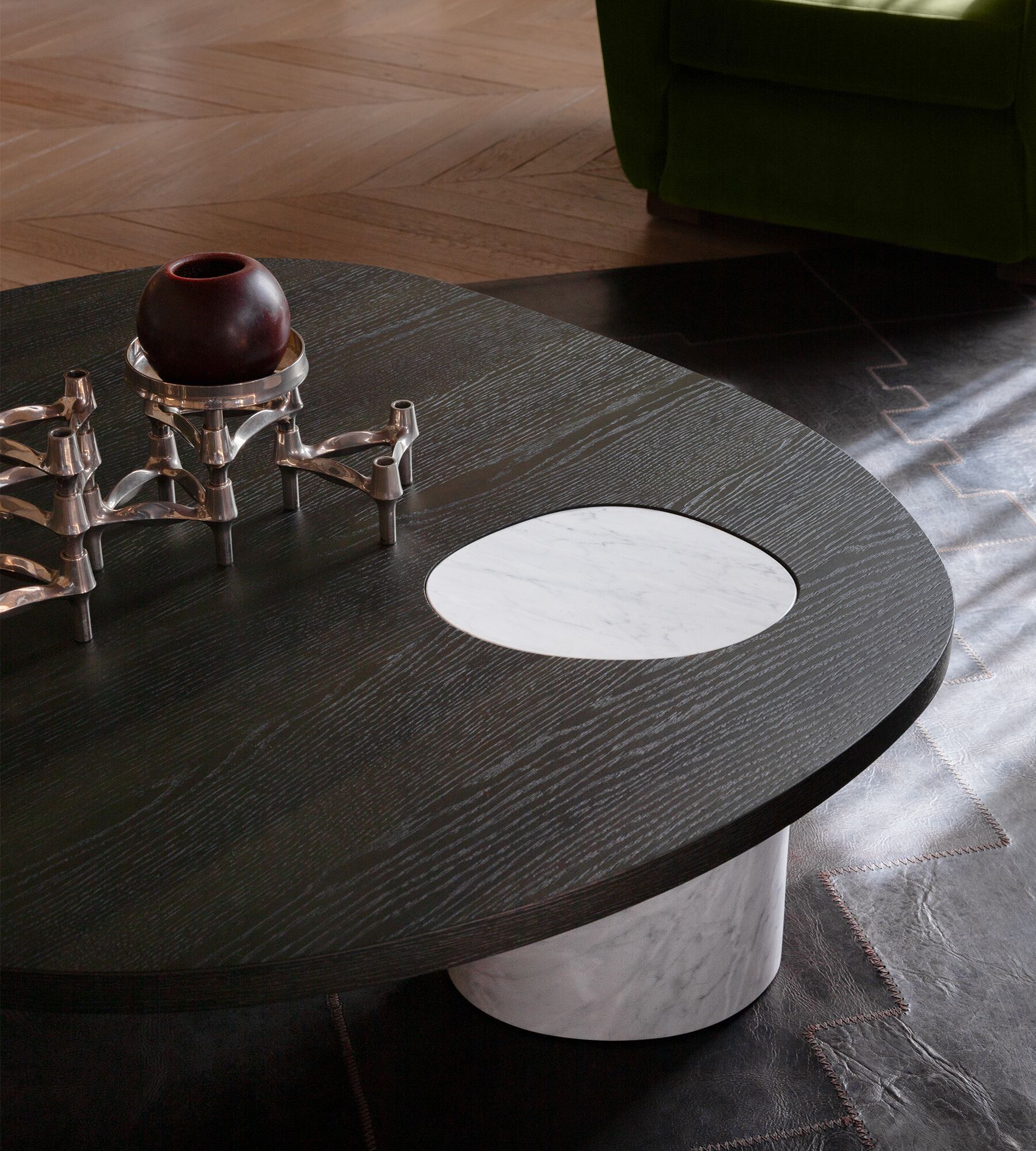 Журнальный столик из каррарского мрамора с деревянной столешницей Morica Design Haute Couture ARCH-00078736 - Вид №5