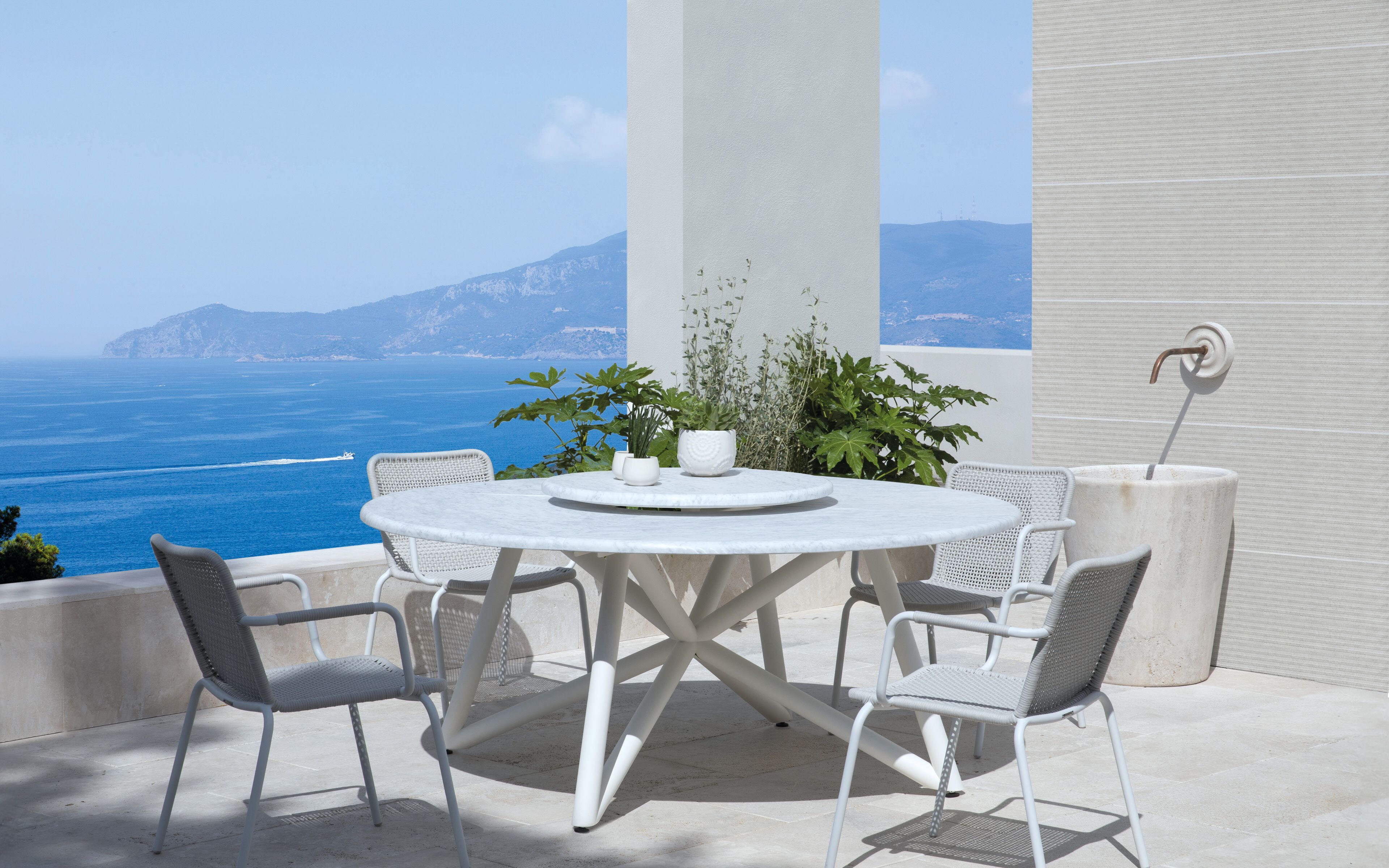 Круглый стол из каррарского мрамора с ленивой Сьюзен VELTHA® Hermu ARCH-00146951 - Вид №1