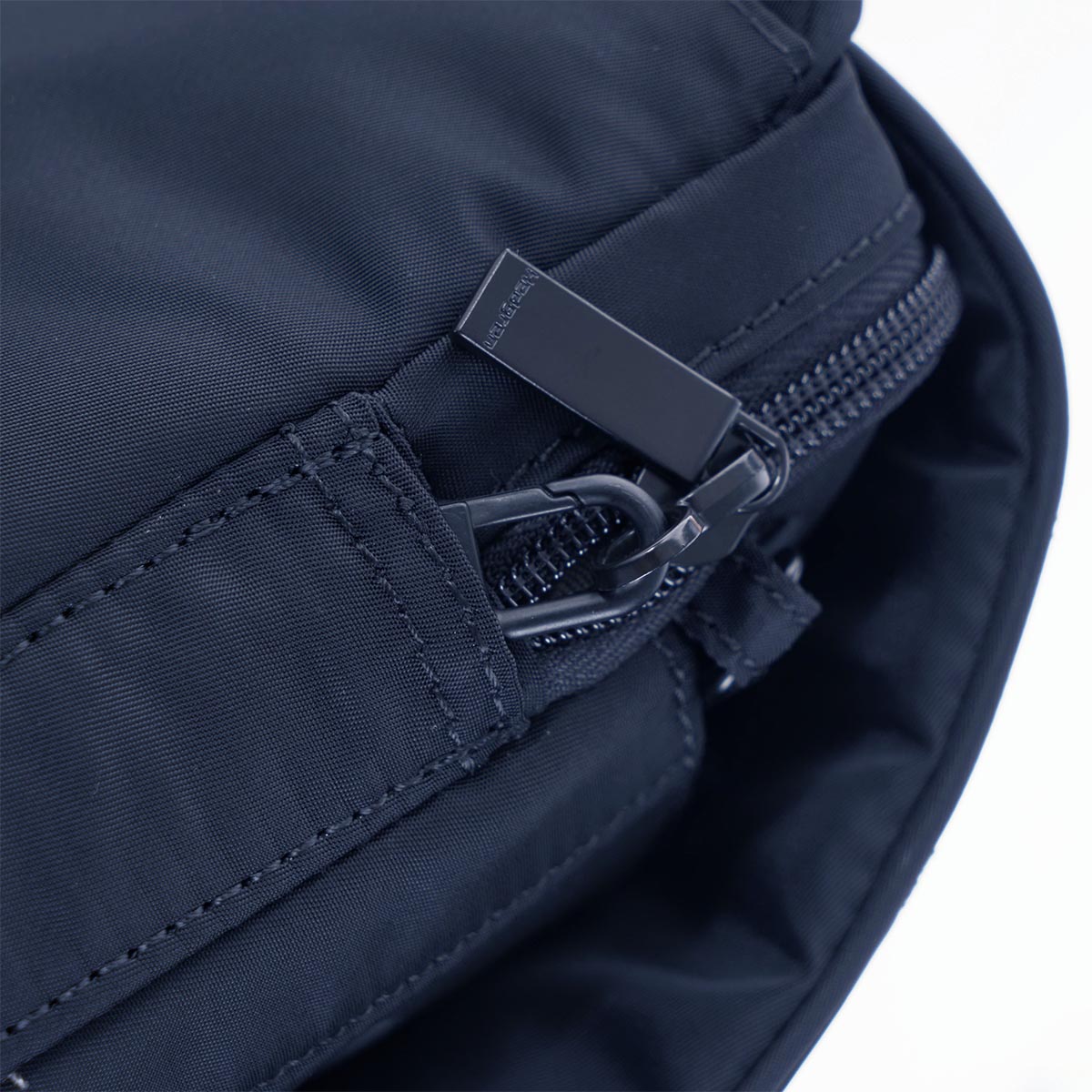 HIC37/155-09 Сумка HIC37 Crossover Sputnik RFID Hedgren Inner City  - Вид №3