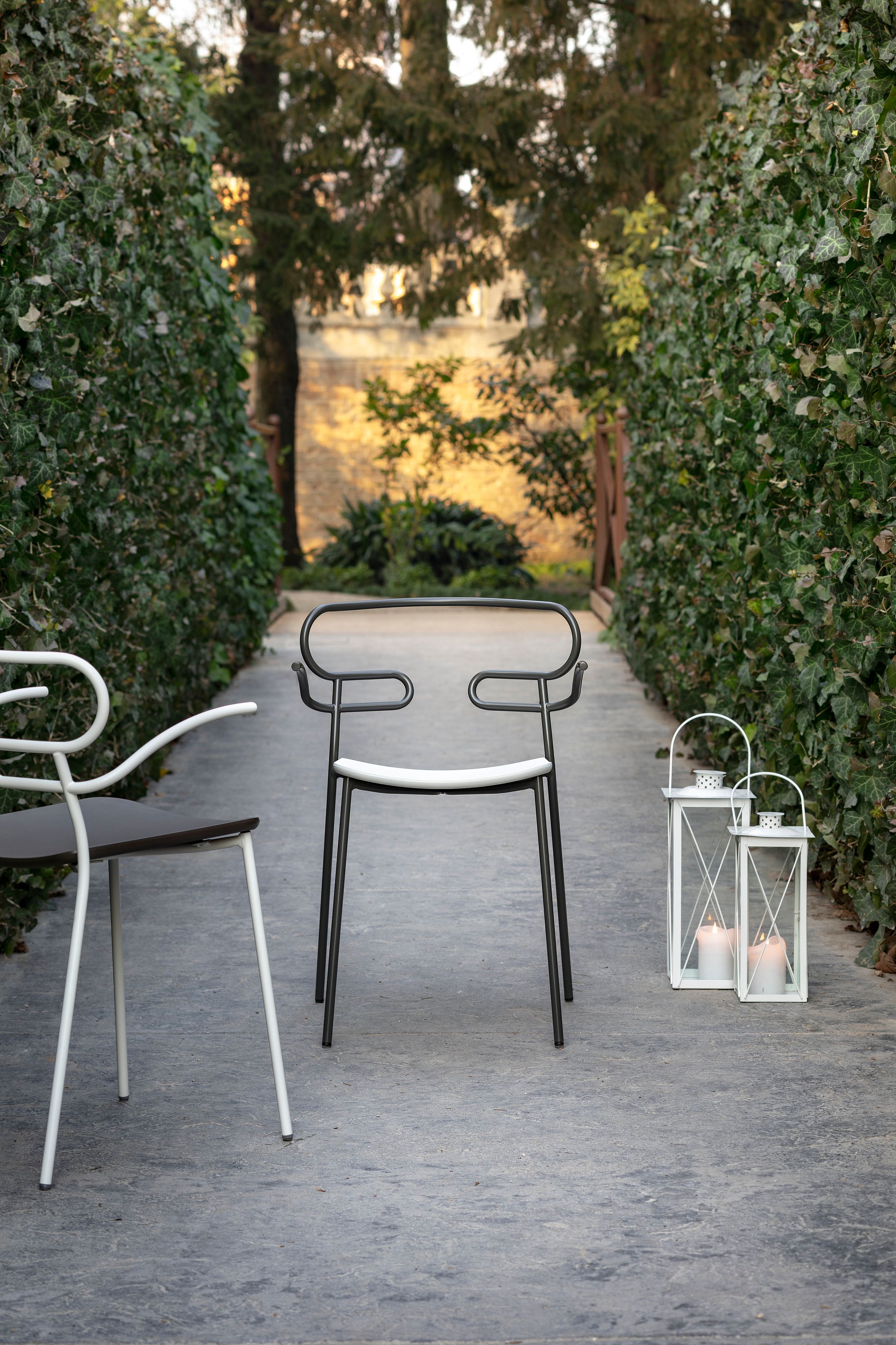 Металлический и полиуретановый стул с подлокотниками TrabA' Генуя ARCH-00122087 - Вид №11