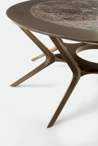 Круглый журнальный столик из мрамора и дерева