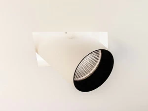 PROLICHT Полувстраиваемый светодиодный точечный светильник Imagine