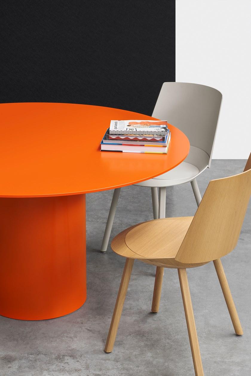 e15 Круглый стол из стали с порошковым покрытием  Ta20  - Вид №1