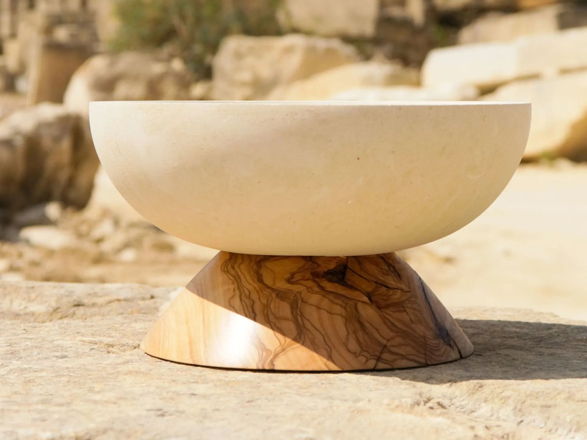 Кубок из камня Лечче и оливкового дерева PIMAR Rito ARCH-00009702