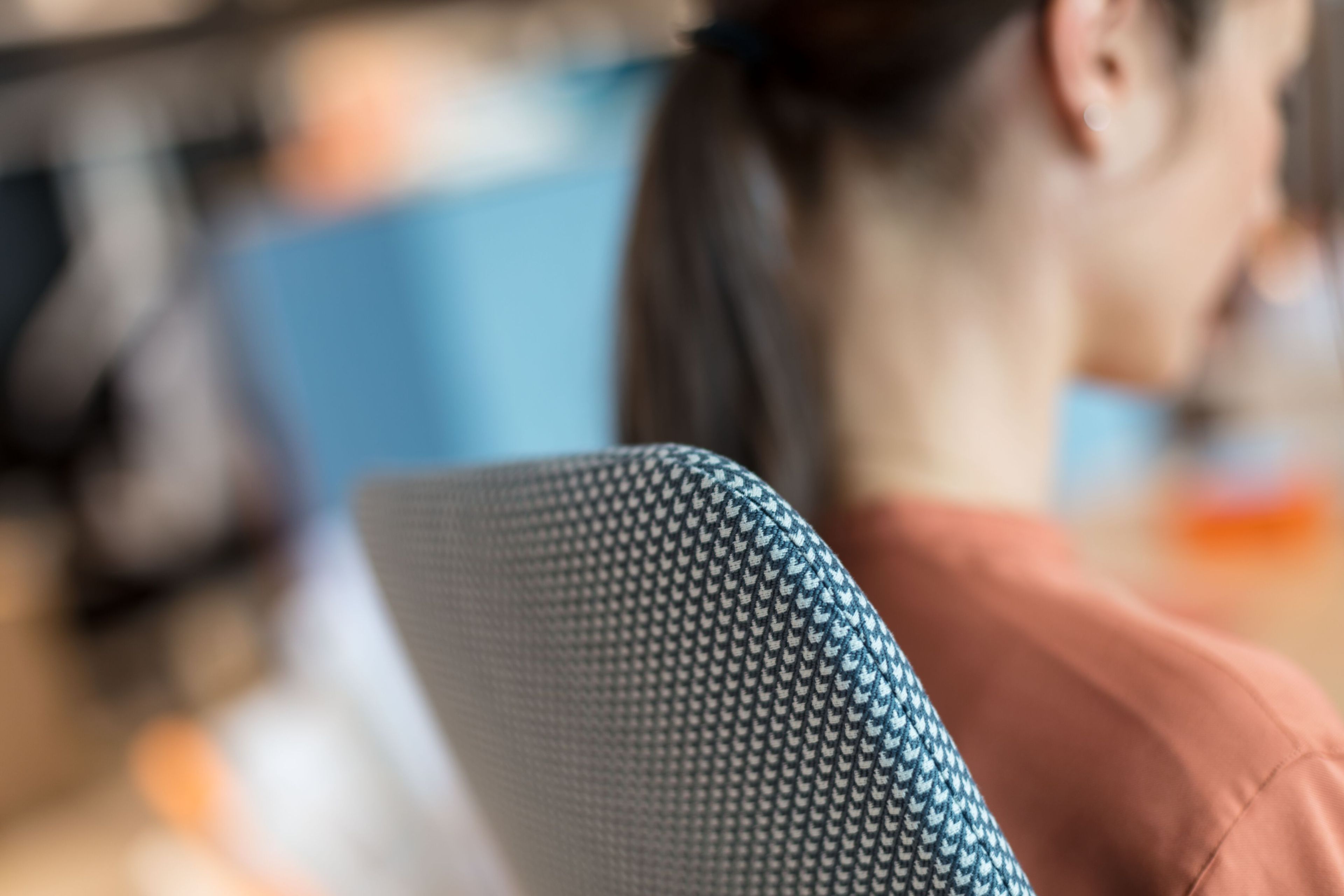 Офисное кресло с высокой спинкой Haworth NIA ARCH-00032055 - Вид №9