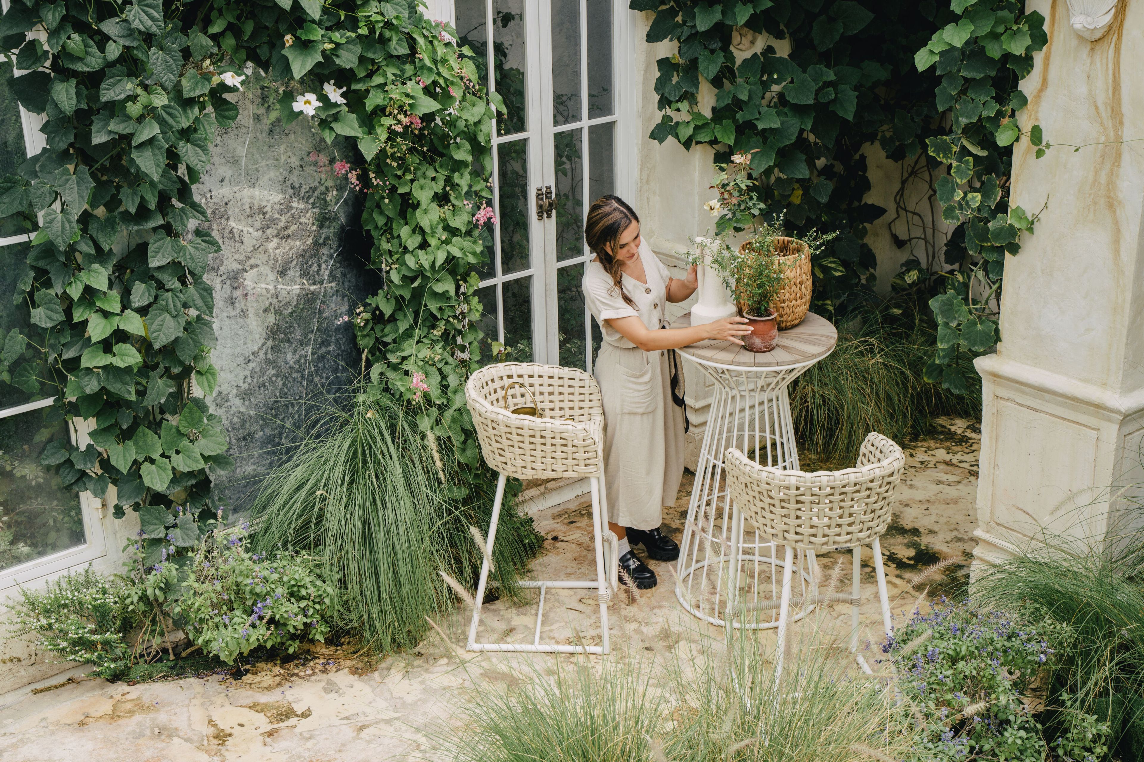 Высокий круглый алюминиевый и деревянный садовый стол cbdesign Fiorella ARCH-00132255 - Вид №4