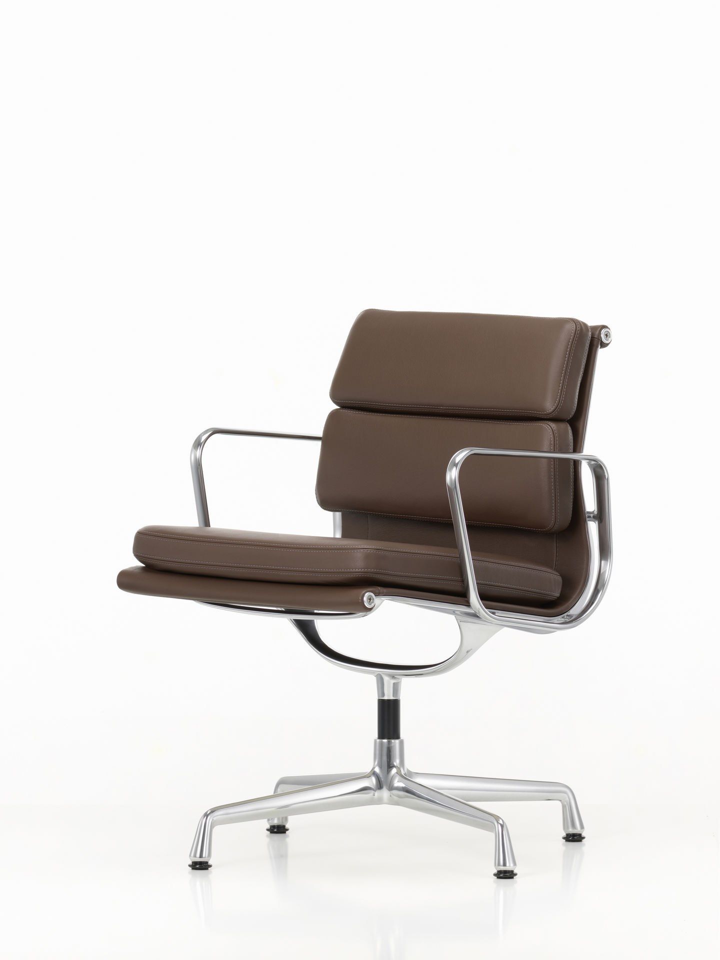Кожаный стул с подлокотниками VITRA Eames Soft Pad Group ARCH-00088842 - Вид №44