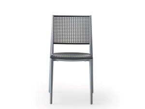 Штабелируемый стул из инженерного пластика