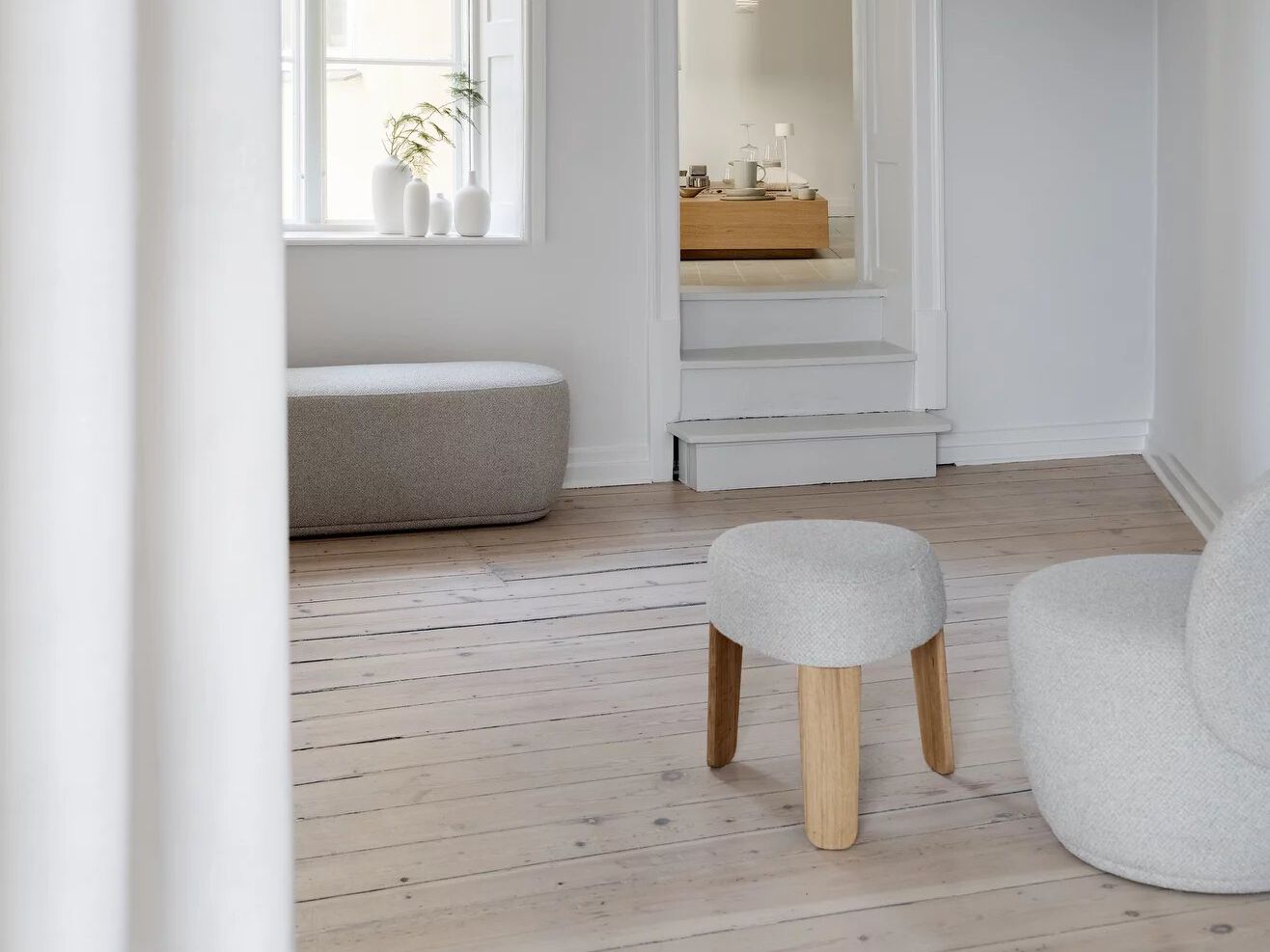 Прямоугольный журнальный столик из дуба blomus Goba ARCH-00037345 - Вид №8