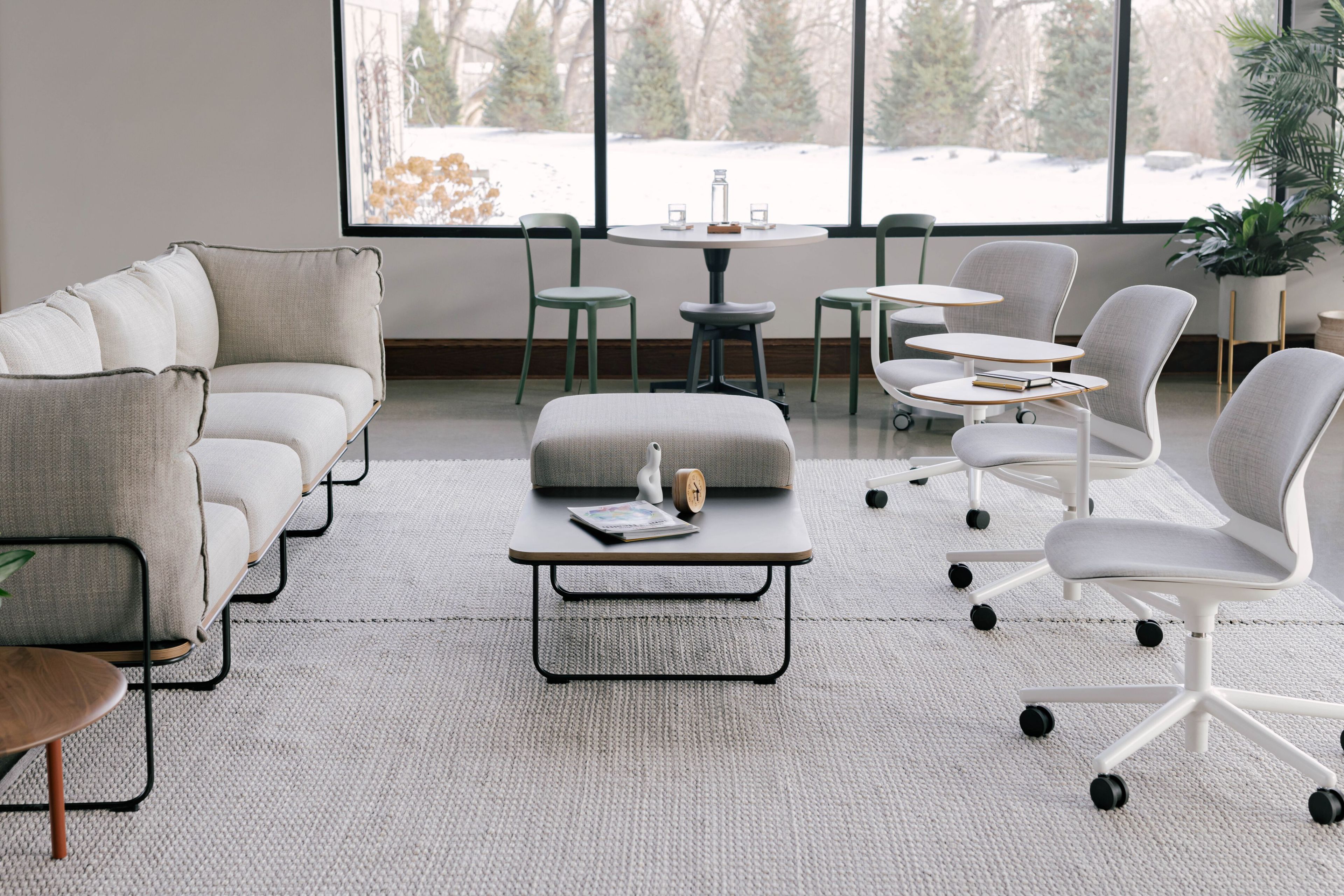 Вращающийся стул для конференций из переработанного материала с опрокидыванием Haworth Maari ARCH-00067380 - Вид №3