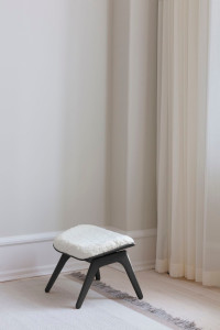 Дубовая мягкая подставка для ног