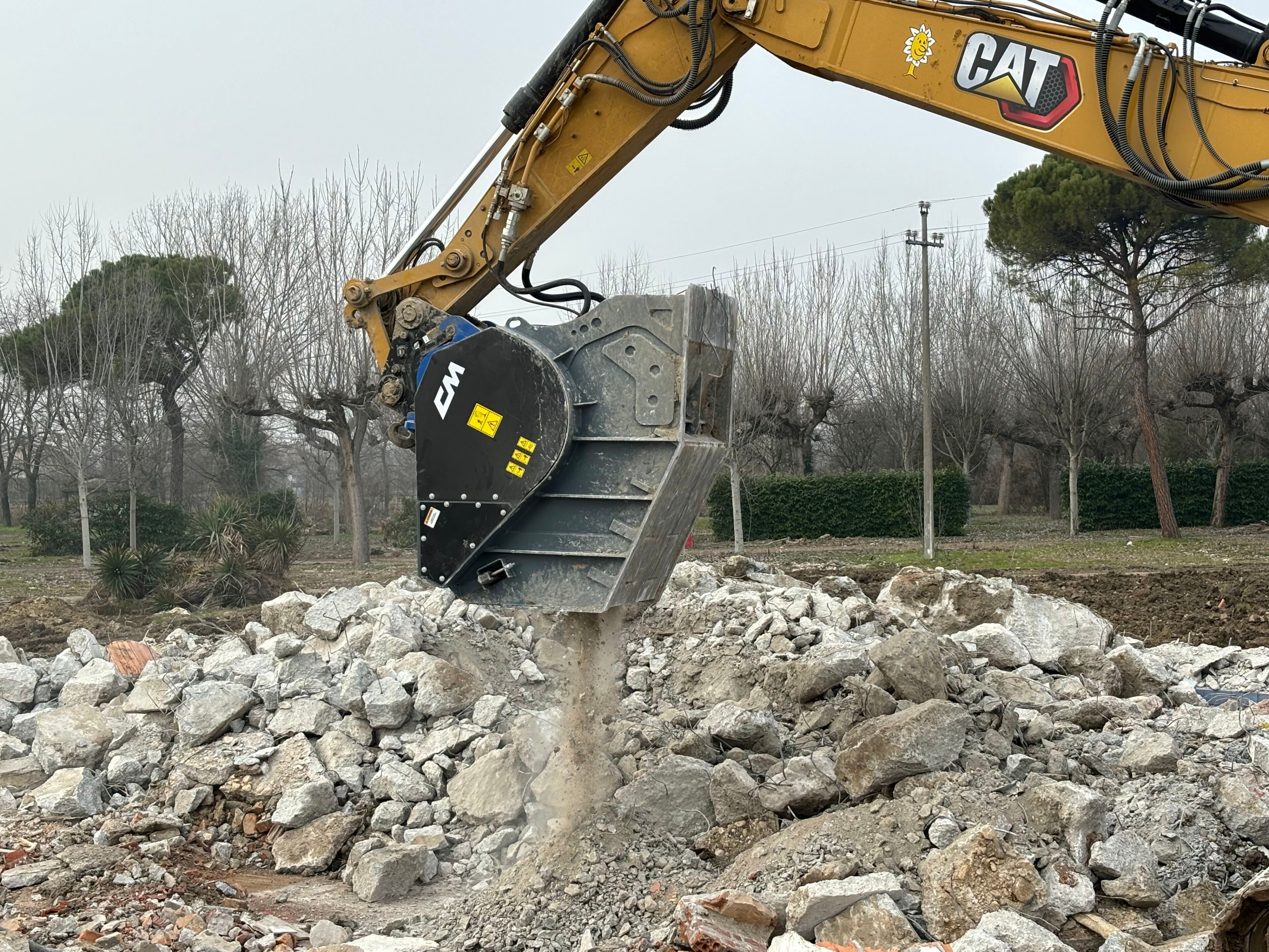 Ковш Дробилка C.M CBF ARCH-00084112 - Вид №1