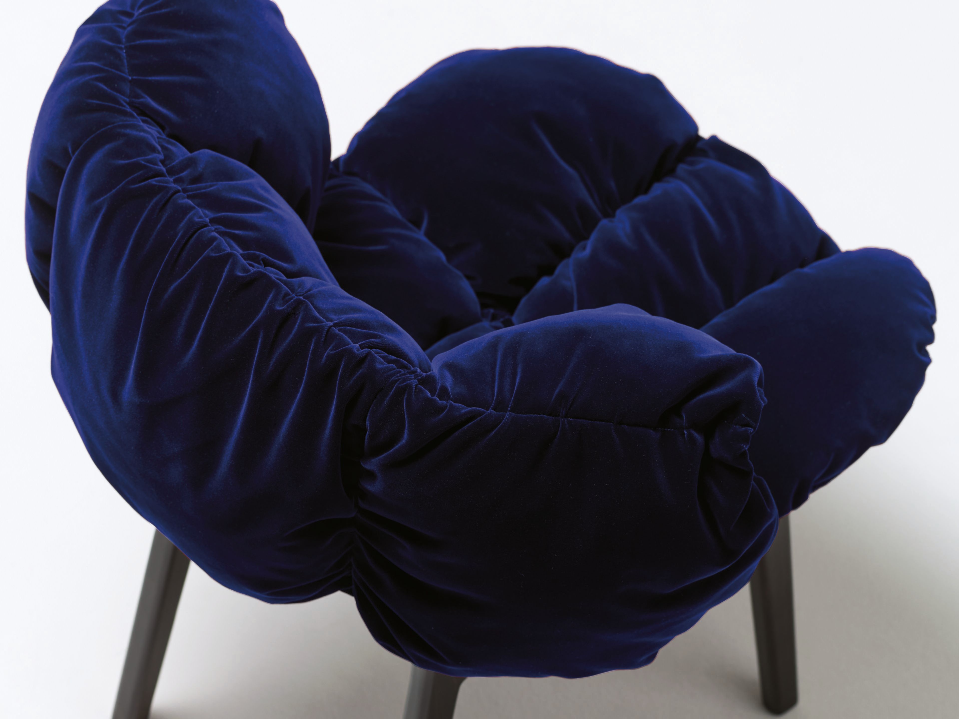 Креслице Edra для интерьера ARCH-00003510