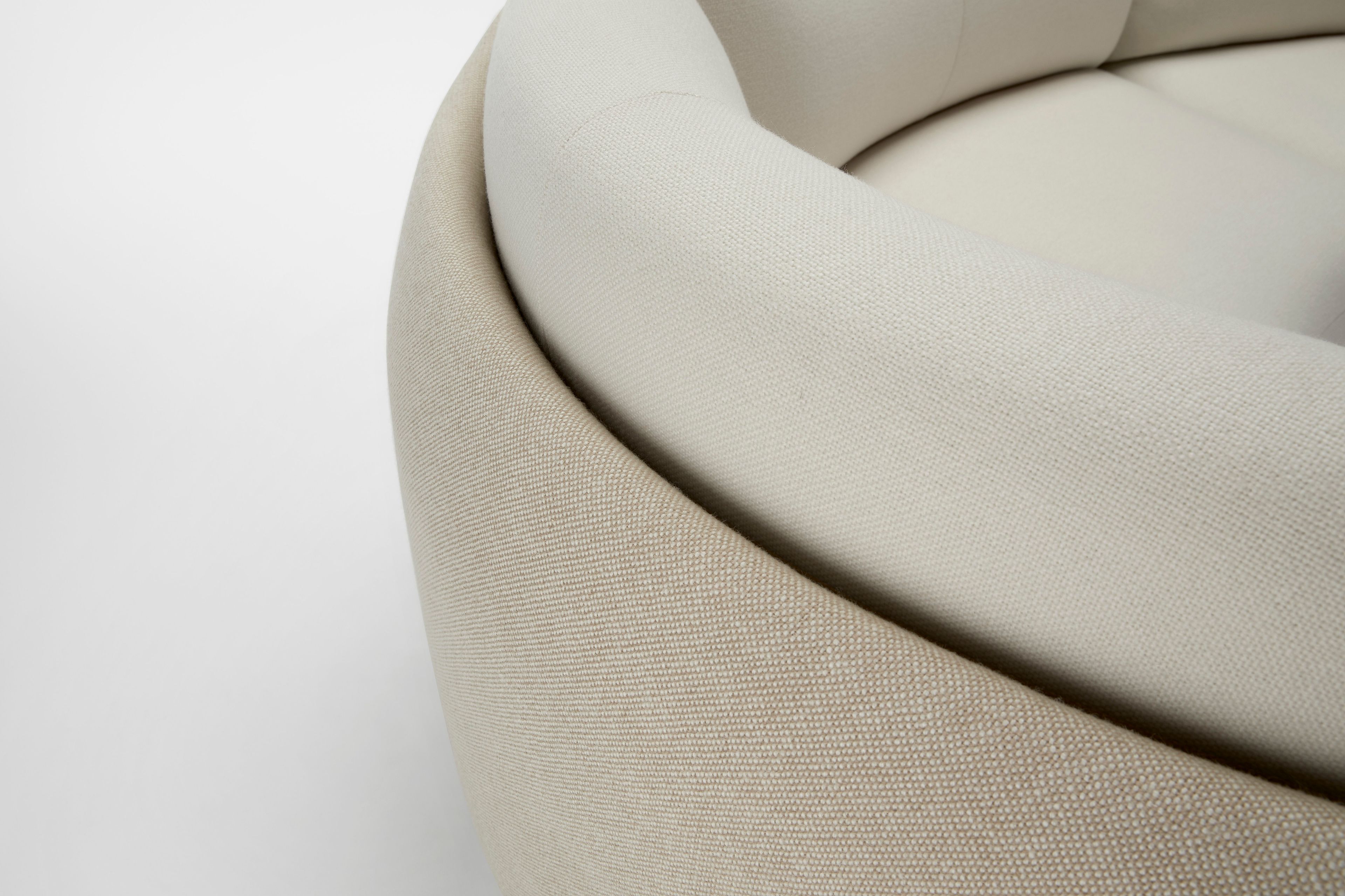 Изогнутый диван из ткани Ross Gardam ARCH-00101655 - Вид №6