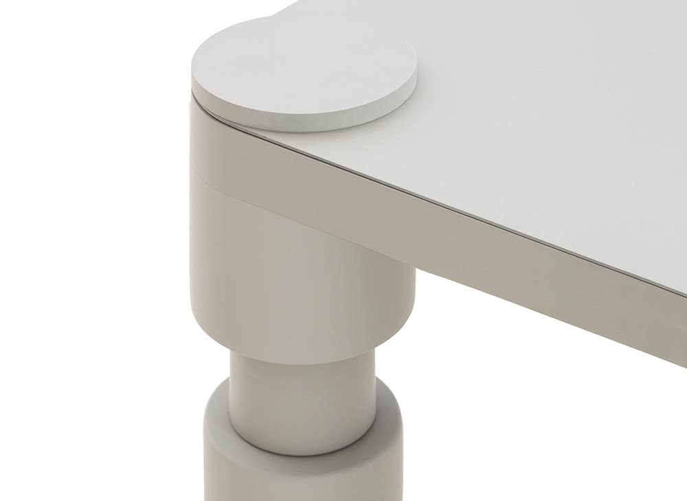 100061 Столик GL Grey Small GAN Garden Layers