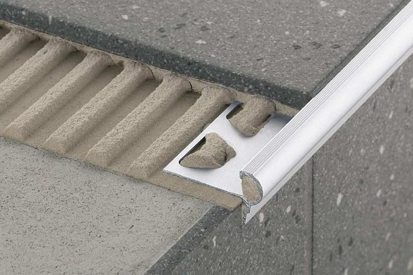 Ступенчатый профиль из нержавеющей стали Profili paragradino Santreyd sun-id-1396114 - Вид №1