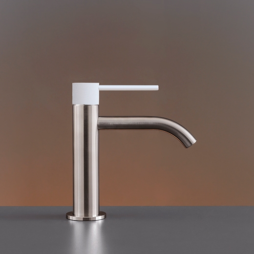 Столб кран для горячей или холодной воды соединения H. 145 мм  <р> Доступен с цветной ручкой, а не цветной версии ручка  <div> Элемент Версия с не цветной ручкой доступна в специальные отделки CEA в </div> GAS26 CEADESIGN  - Вид №1