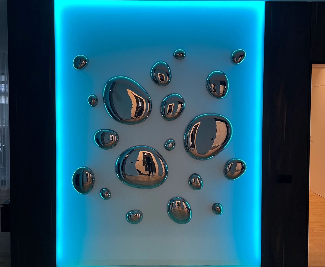 Декоративный предмет из зеркального стекла PlusObject Drops ARCH-00103427 - Вид №4