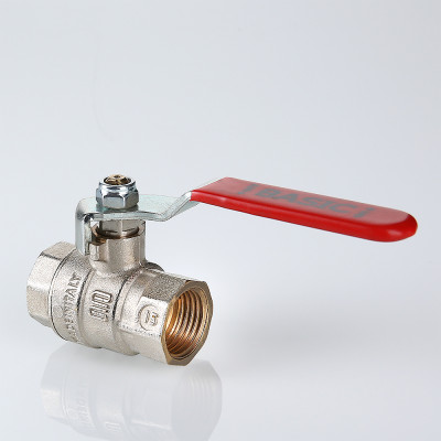 S.214.07 Кран шаровой ENOLGAS BASIC с флажковой рукояткой и внутренней резьбой Valtec 1 1/4"  - Вид №1
