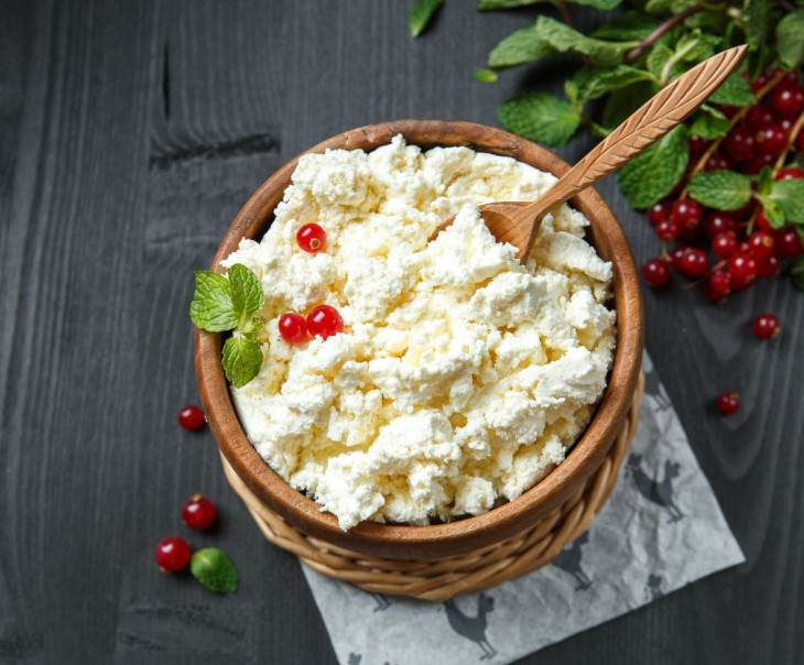 1596 Творог 9% большая упаковка Вкусляндия 