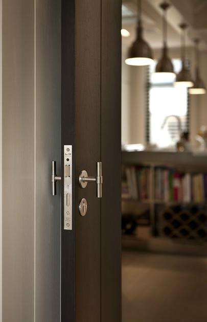 Formani Ручка из нержавеющей стали на розетке One Pbt15/50 - Вид №1