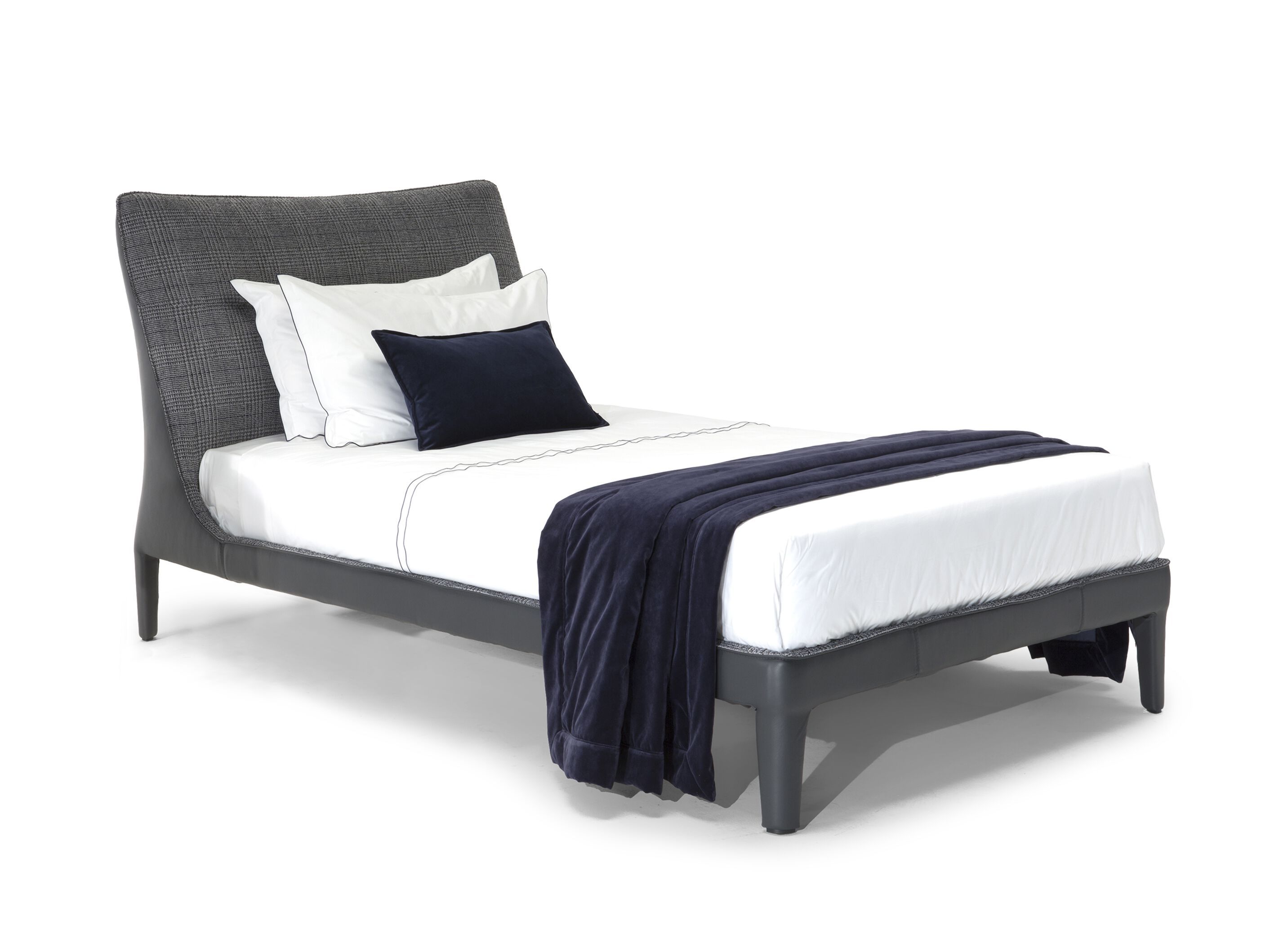 Односпальная кровать из кожи и ткани с мягким изголовьем Natuzzi Italia VENERE ARCH-00099888