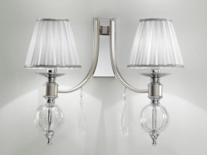 Настенный светильник из латуни и стекла