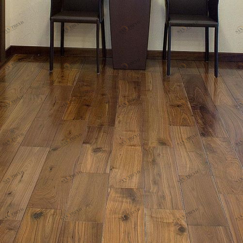 Массивная доска Magestik floor Под лаком (экзотика) (300-1820)x125x18мм Орех американский Натур (Гладкая) 300-1820х125 мм MGK Magestic floor 2600300141
