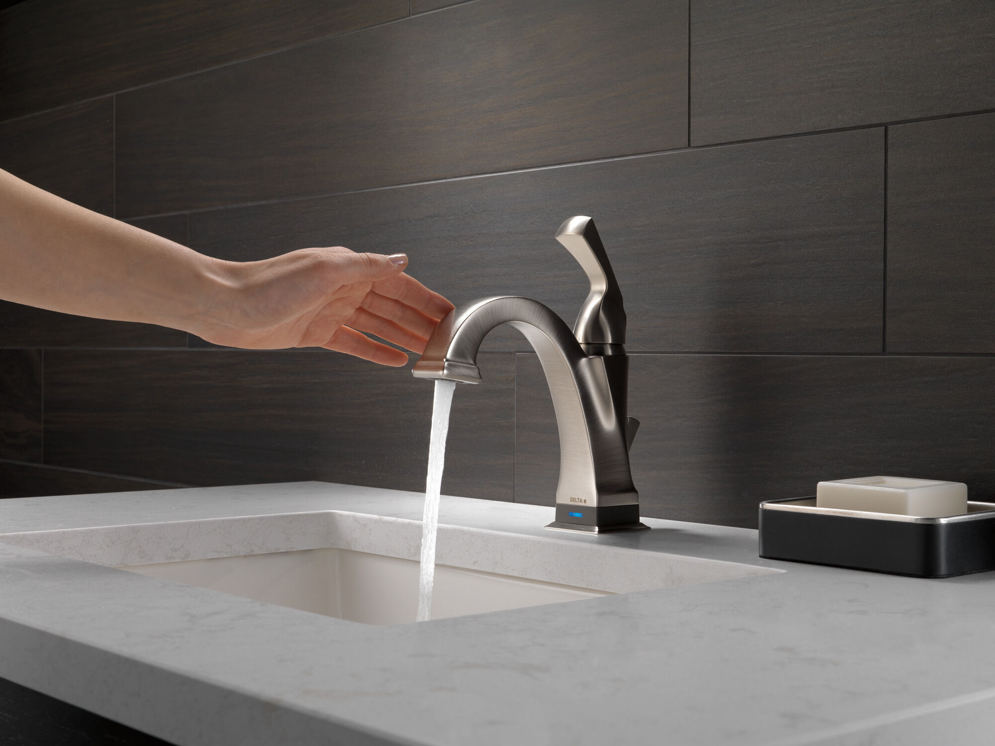 551T-SS-DST Смеситель для ванной с одной ручкой с технологией Touch2O.xt® Delta Faucet Dryden Нержавеющая сталь  - Вид №10