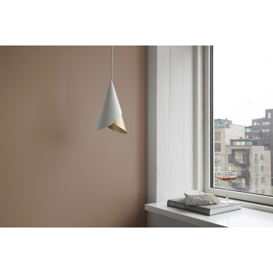 2194 Плафон cornet, D13,4 см, молочно-золотистый UMAGE  - Вид №2